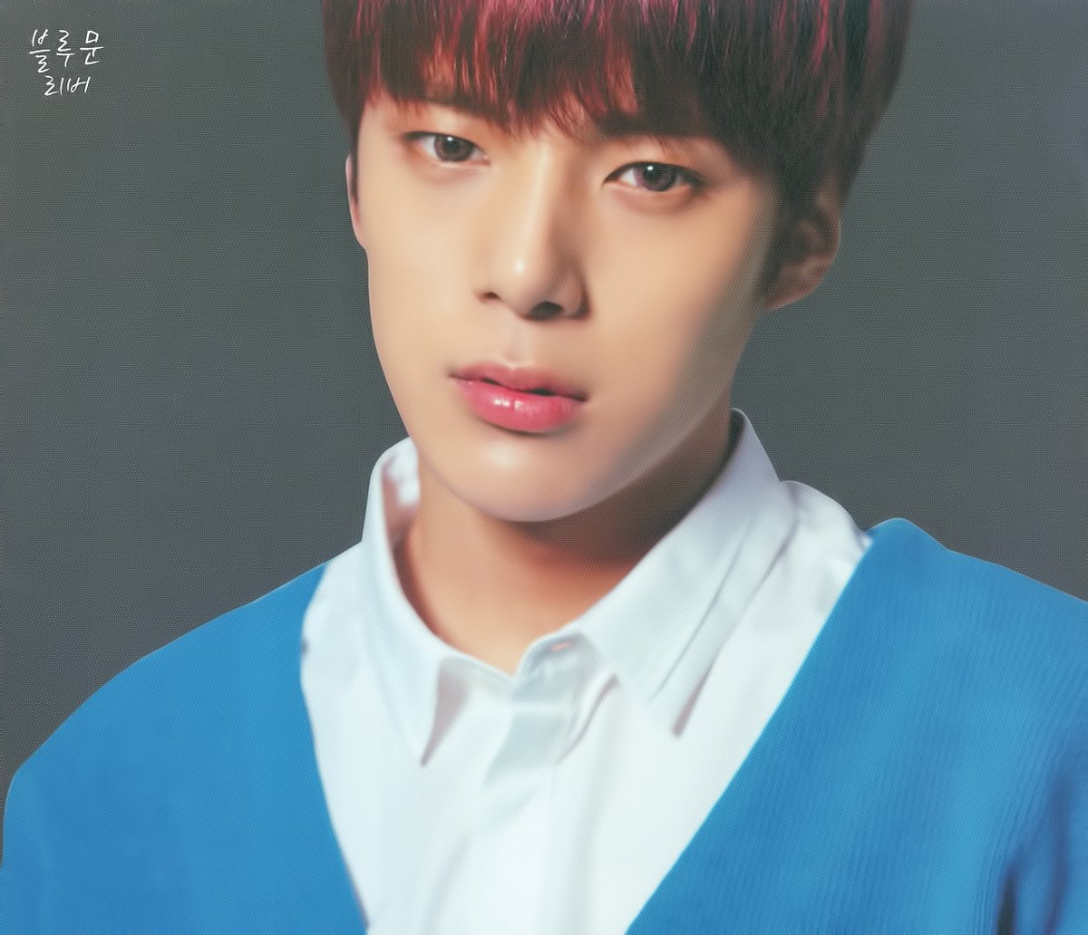 BlueMoonRiver_'s tweet photo. She's no you, oh no
You give me more than I could ever want
She's no you, oh no
I'm satisfied with the one I've got

#MONTORIES #몬토리즈 SCAN
#몬스타엑스 #MONSTA_X
#MINYHYUK #민혁
🐶 https://t.co/ML6335b23r https://t.co/lDnC1u2RAx