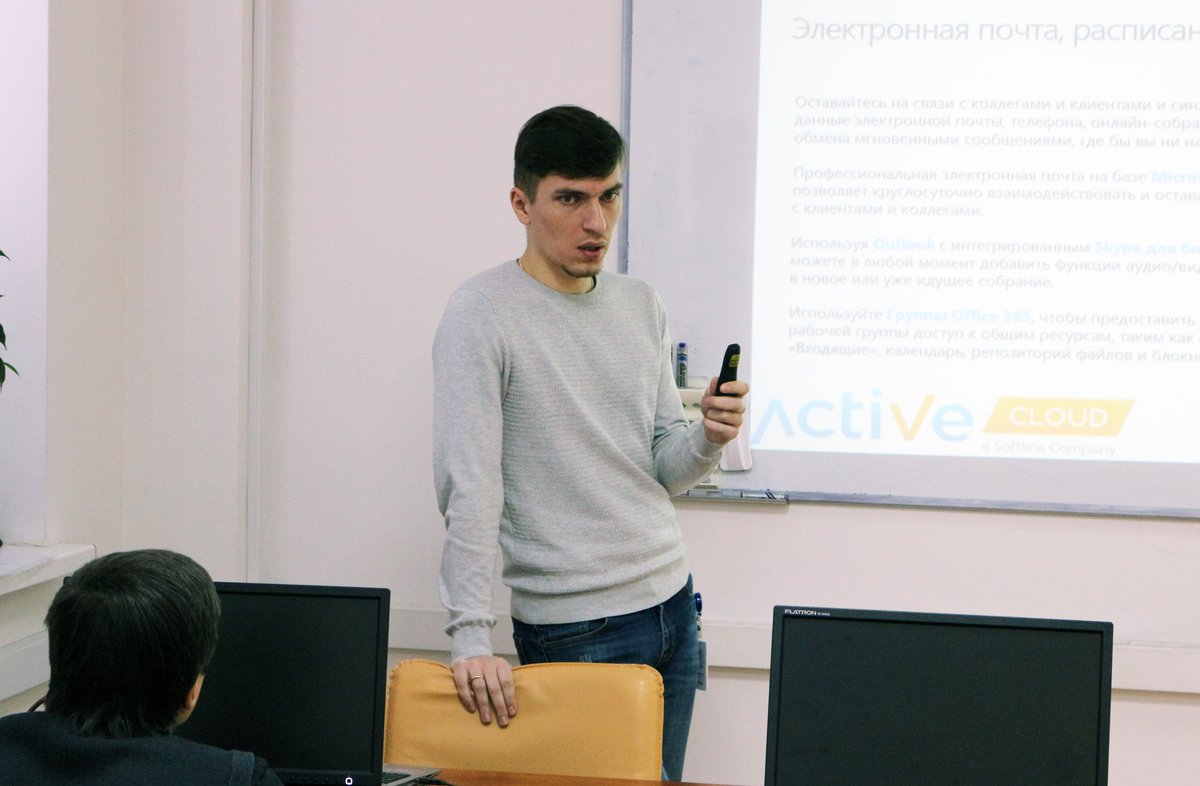 activecloud's tweet photo. Как при помощи Office 365 избежать штрафов за нелицензионное ПО? Как подобрать наиболее оптимальный по цене и функциональности пакет программ для компании? Об этом и многом другом прямо сейчас рассказывает Дмитрий Антипенко в ходе нашего мастер-класса по Office 365. https://t.co/gbsKfIrcOP