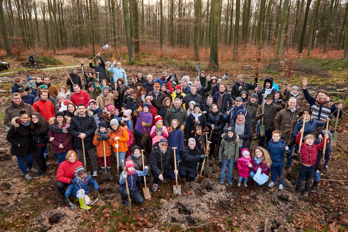 RadissonHotels's tweet photo. Every year, members of the #Rezidor Hotel Group family in #Belgium get together to plant trees in the Sonian Forest, on the south east side of Brussels. Here's 2018's team. https://t.co/8UwvqNToJp https://t.co/lP3glxhauq