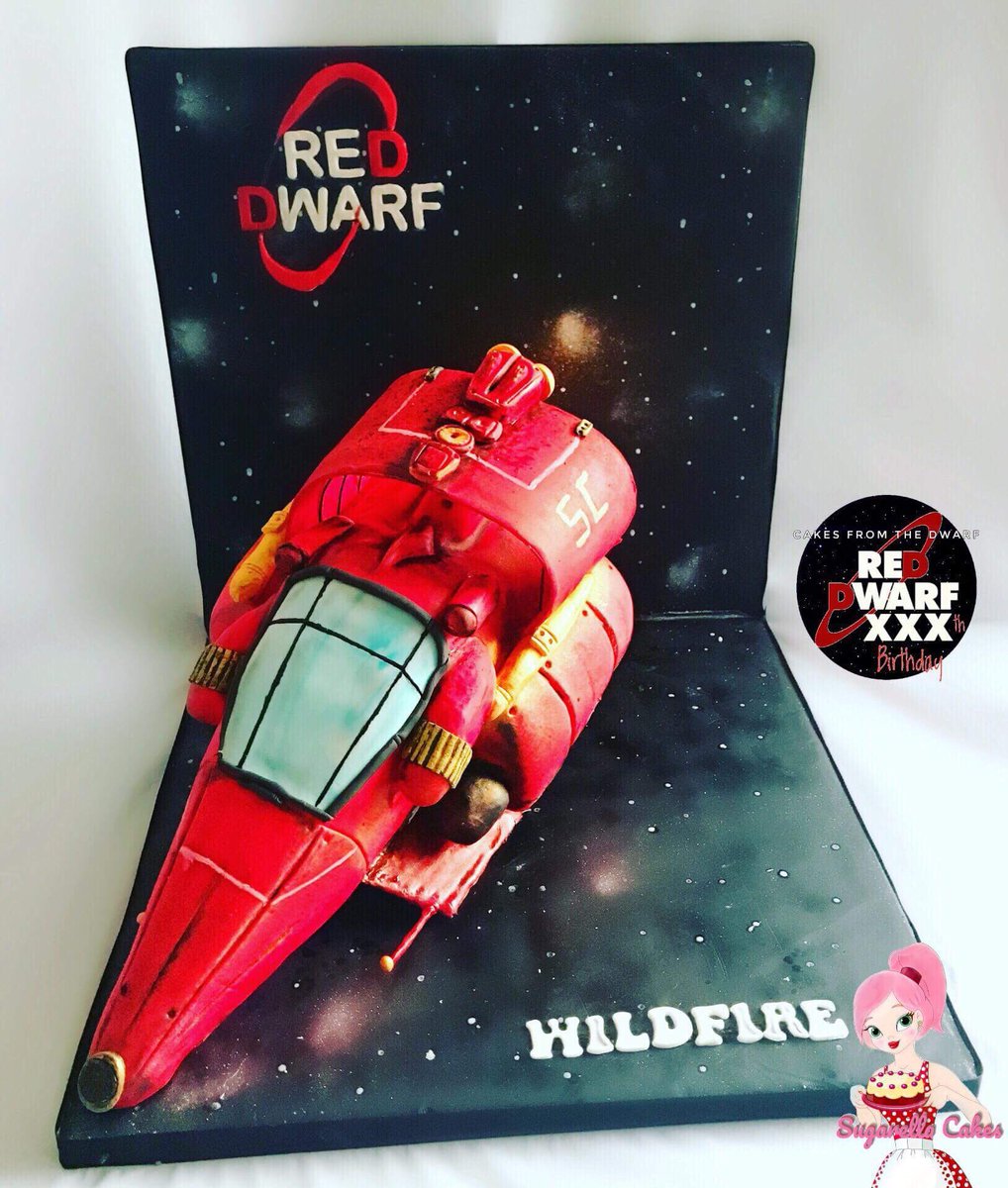 SugarellaC's tweet photo. @CBarrieFans big happy birthday to the Dwarf here is a collection of cakes we made especially for today hope you guys like https://t.co/qLBwgwm525 #wildfire #acerimmer #RedDwarf30 #thecakecollective #ChrisBarrie @DannyJohnJules @CCfunkandsoul @bobbyllew @DougRDNaylor https://t.co/rQsLOcd9f8