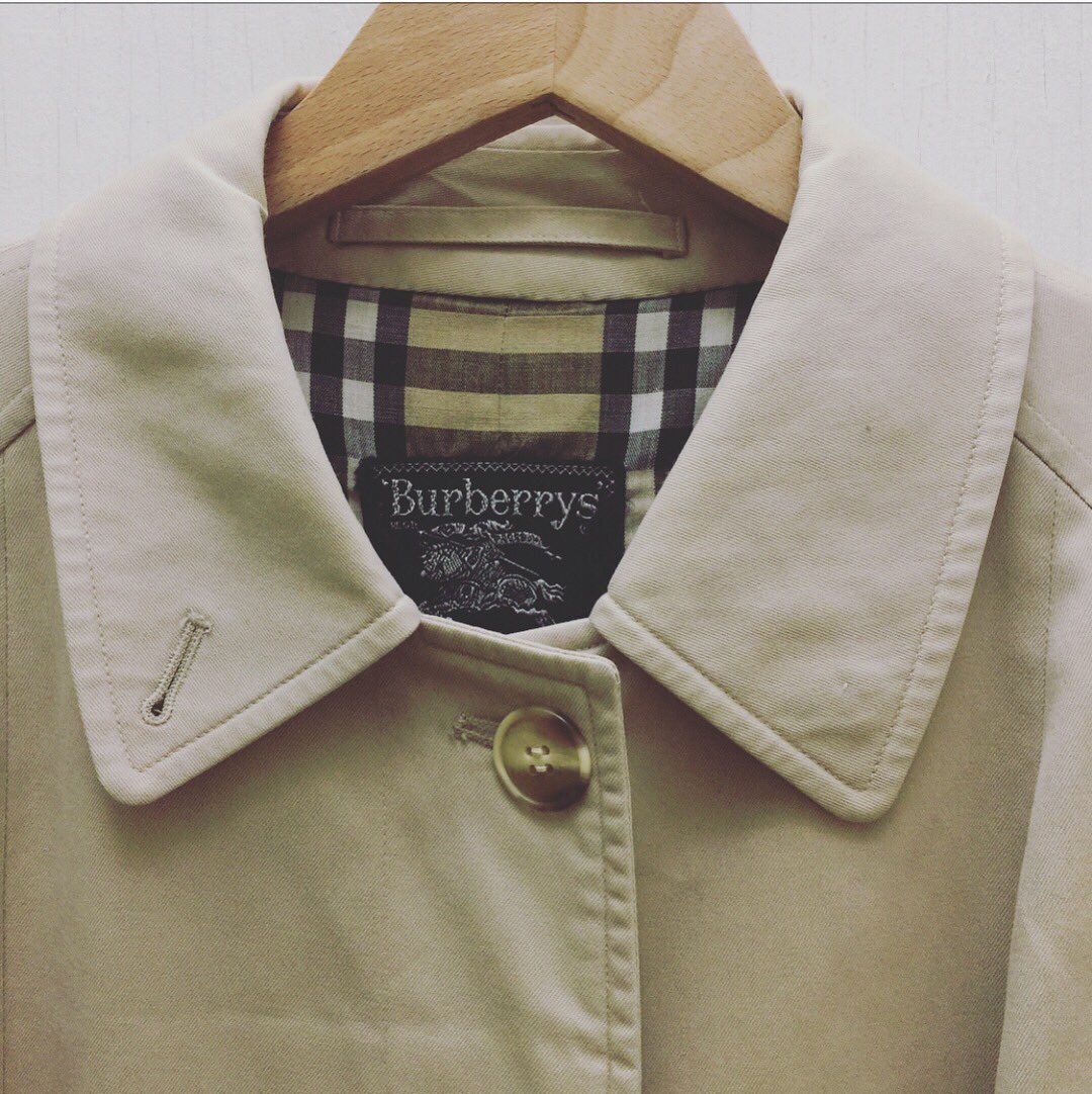 O Xrhsths 吉祥寺古着屋ガーニッシュ Sto Twitter Burberryステンカラーコート わざとらしいけど やっぱりこのチェックが可愛いよね Vintage Antique Vintagefashion 古着屋 レディース古着 東京古着屋 吉祥寺 ヴィンテージコート ステンカラーコート