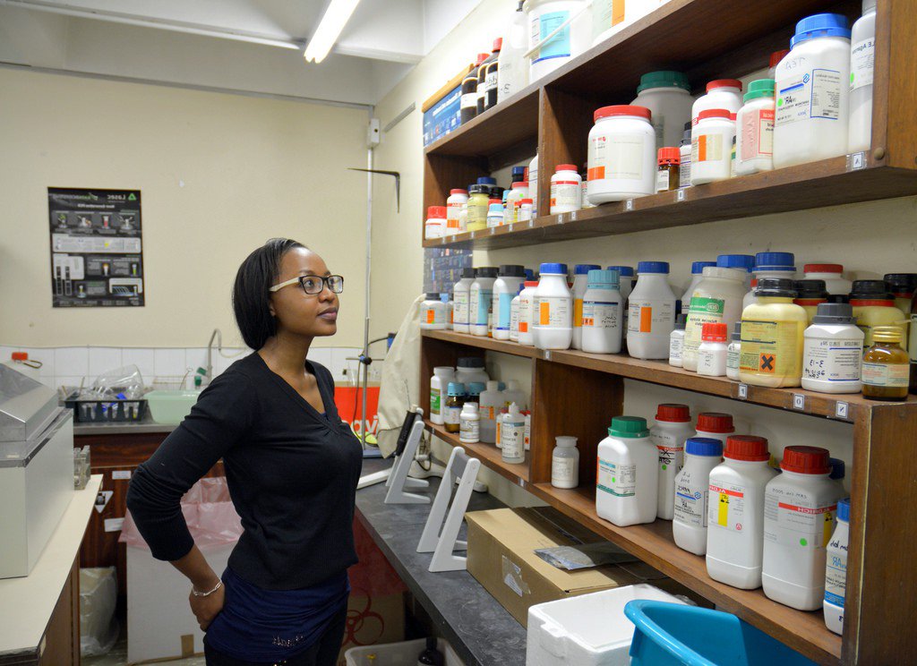 UPTuks's tweet photo. Meet South African Scientist, Pelly Malebe, Developing Genetic Markers for Drought Tolerance.  Read more https://t.co/AoFoJjvfug https://t.co/rawa2KWLW8