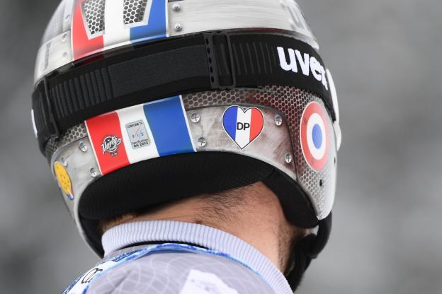 lequipe's tweet image. Les Bleus n&apos;ont pas été autorisés par le CIO à porter un autocollant en hommage à David Poisson, décédé cet hiver ow.ly/7EVb30ipHHB