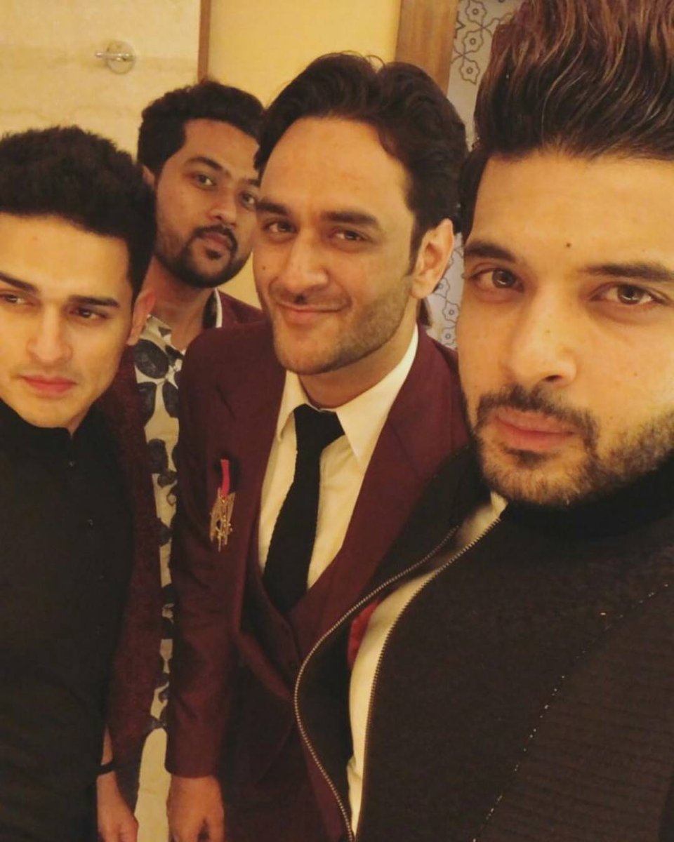 Varun051288's tweet photo. Few clicks of #VG with #Priyank and #KKundra 

#BB11 #BigBoss11 #VikasGuptaFTW #LostSouls
#VikasGupta https://t.co/SQVsBu6uPf