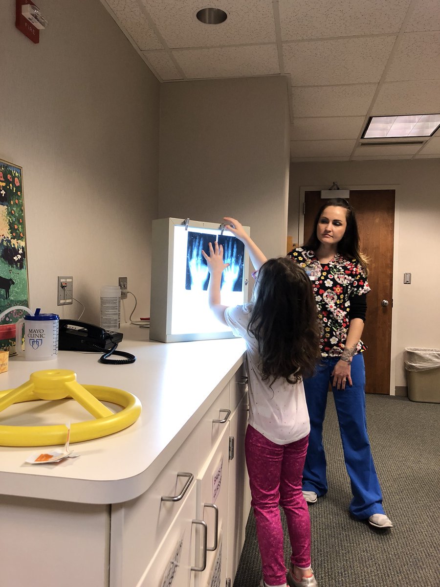 MrsRamirez3's tweet photo. We had a great time on our field trip to St. Mary’s Hospital yesterday! #learning #science #medicine Thank you @MayoClinic for inspiring and exciting young minds! https://t.co/SYYln1ysmE