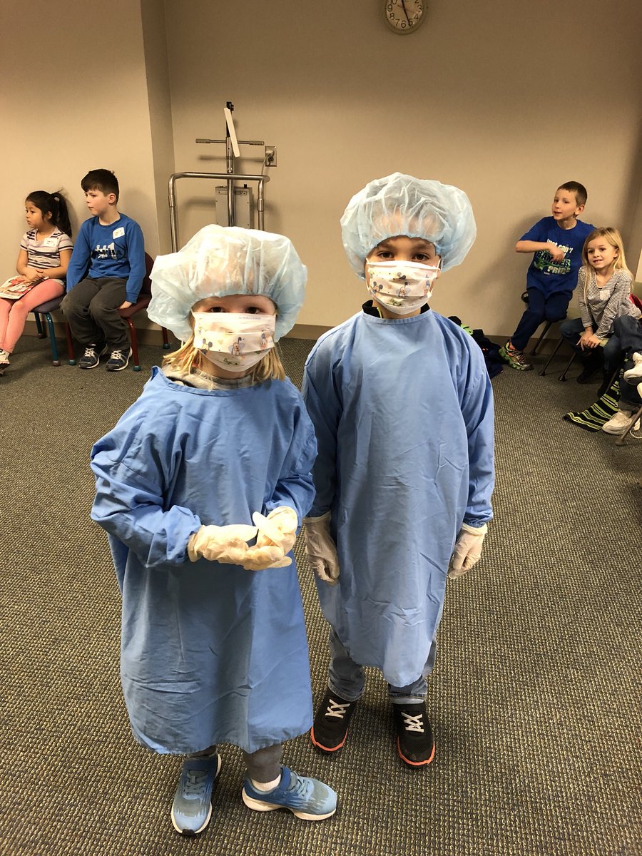 MrsRamirez3's tweet photo. We had a great time on our field trip to St. Mary’s Hospital yesterday! #learning #science #medicine Thank you @MayoClinic for inspiring and exciting young minds! https://t.co/SYYln1ysmE