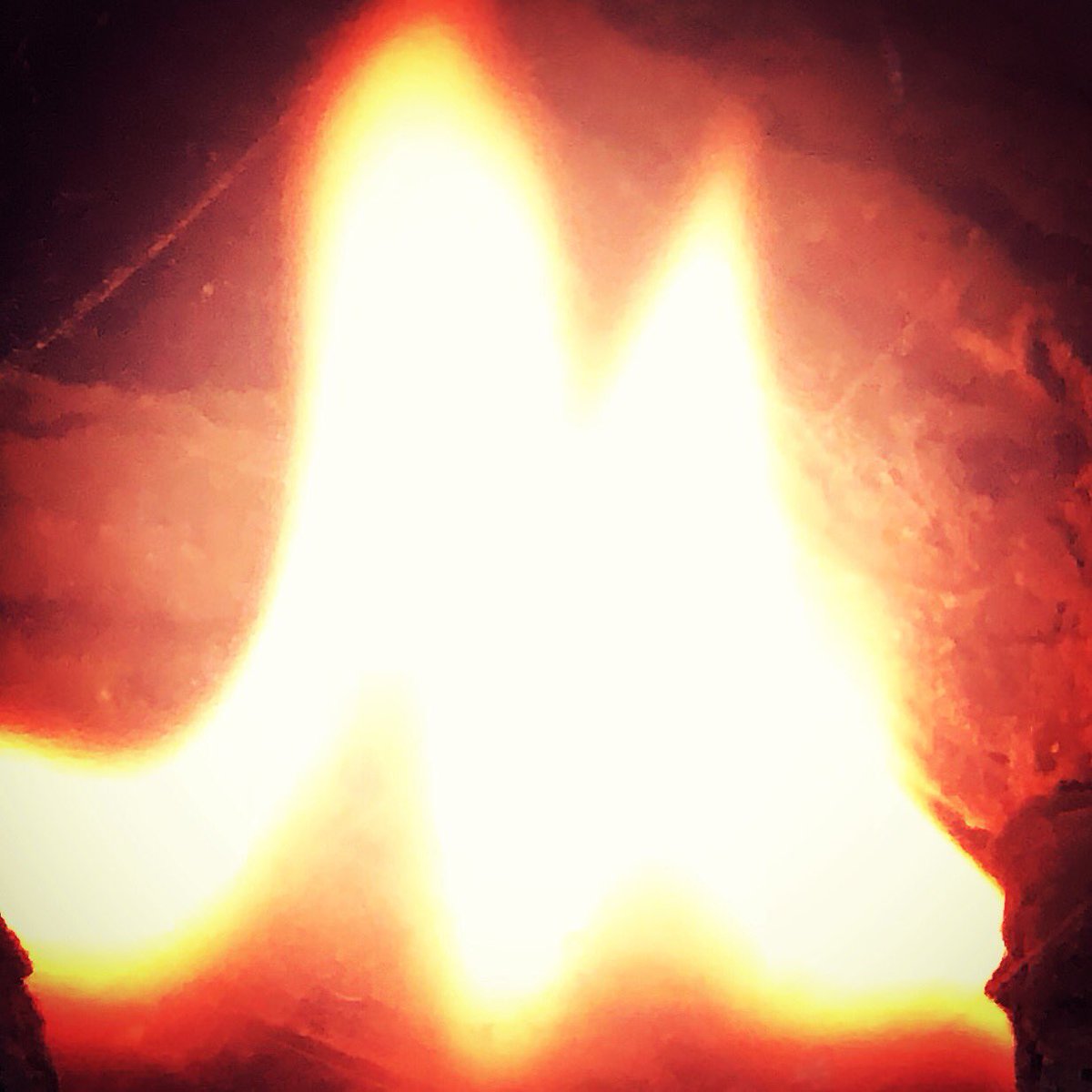 DiamondEWilson's tweet photo. This trek
I take
Will debone
And unflesh me.
Can you love me still
When all
My strings
Are broken,
When the words formed
In my mouth
Become foolishness,
Or stories
From another world?
#amwriting #poetry #dontjudgeme #gowritesomething #truth #reveal #lovetheugly https://t.co/xvsa8BqZsK