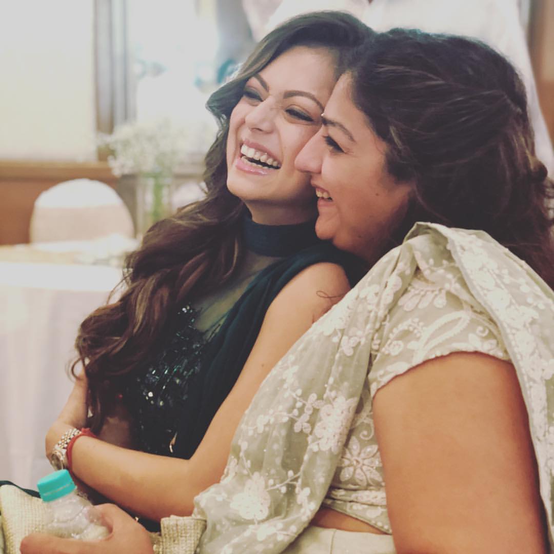 Drashti Dhami \u0026 Arti Puri Photo | 357920, image size:1080x1080