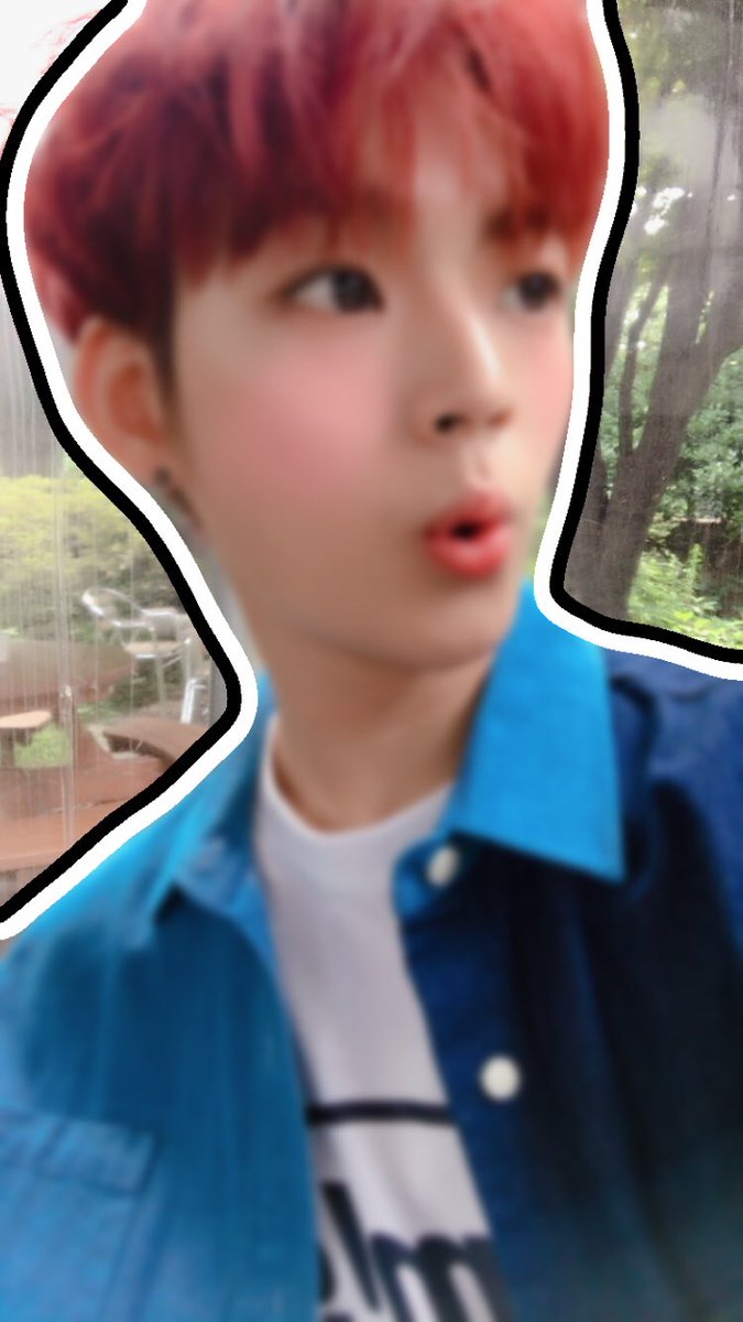 ONF_members's tweet photo. [#효진] 여러분! 즐겁고 행복한 설 연휴 되세요 😍 그리고!! 새해 복 많이 많이 받으시고 맛있는 거 많이 드셔용  헤헿😋 https://t.co/YoMojhCWHf