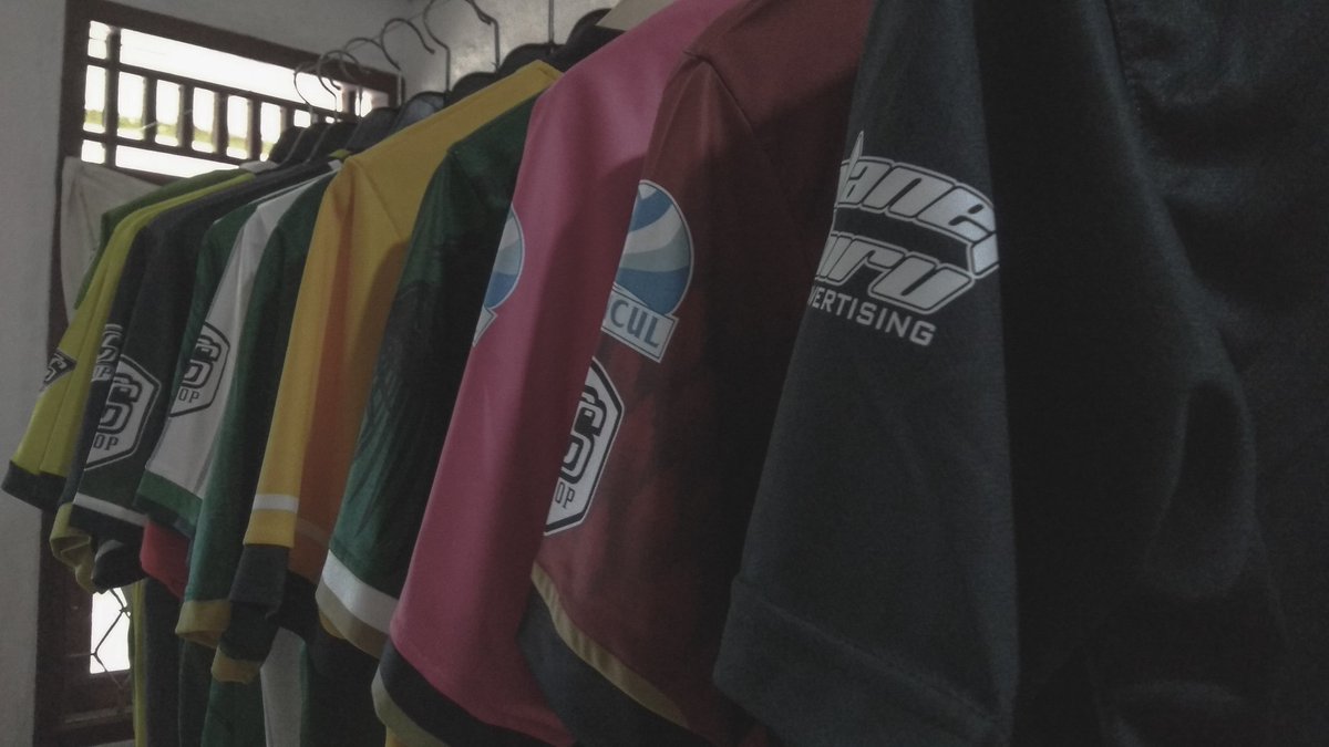fhrl_achmad's tweet photo. Pride Is Forever💚
Begitulah Intinya.
-
#jerseyligaindonesia #jersey #apparel #localjersey #jerseypss #psssleman #sembada #sembadapparel #sembadastore #jerseyligina #slemanjersey #totallocaloriginal https://t.co/4YXVtJgnKf