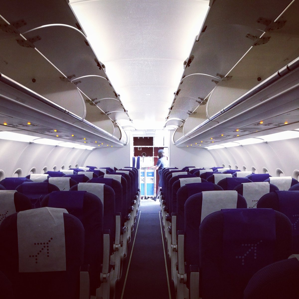 newvitruvianman's tweet photo. #FirstToBoard. #flight #airports #aircraft #departures #travel #returns #boarding #Chennai @IndiGo6E #Indigo https://t.co/upy7YEhIQQ