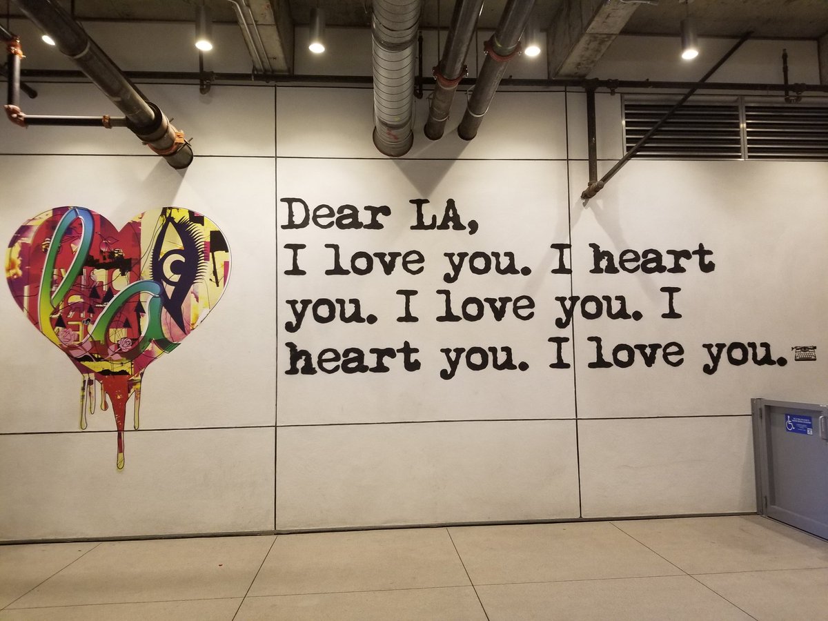 Email2Print's tweet photo. #valentinesday #DTLA #TheBloc #Macys Dear LA, #Email2Print loves you #dtla_everyday 💘 https://t.co/VhDHYw5XHH