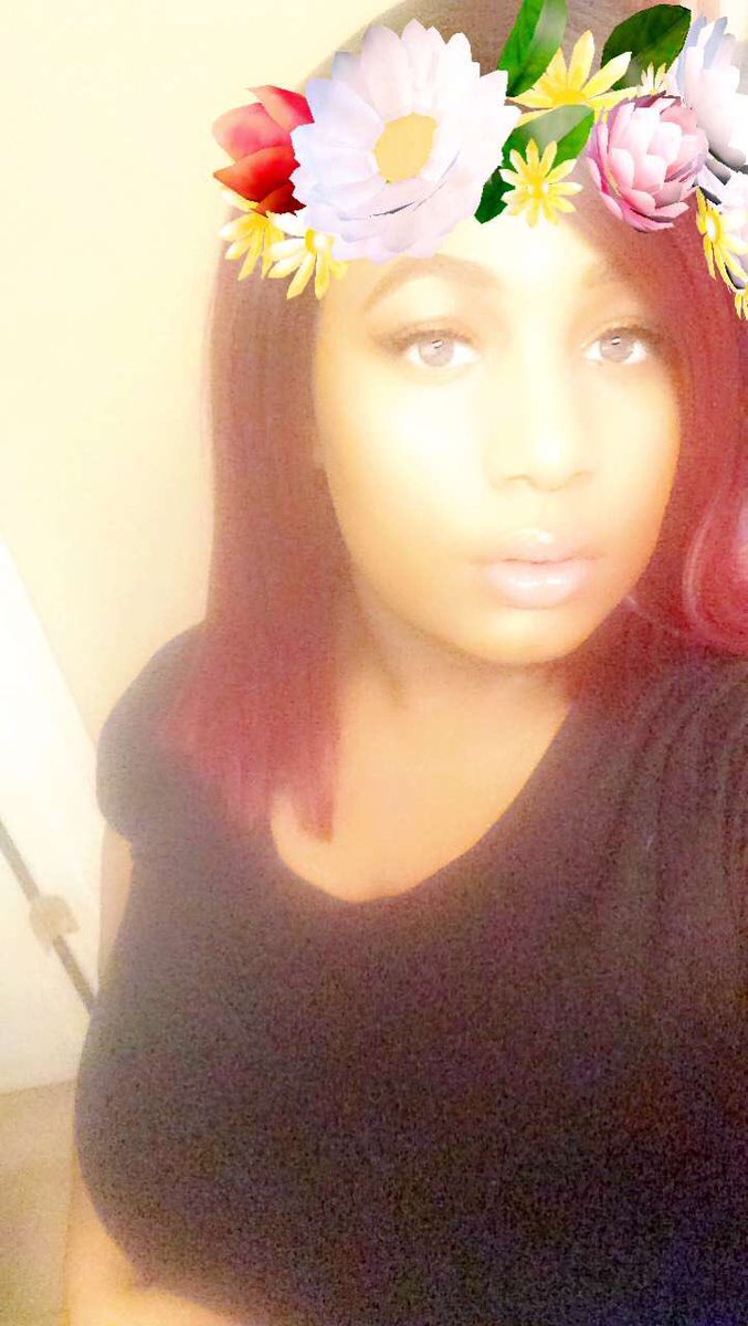 _PrincessBeeBee tweet picture
