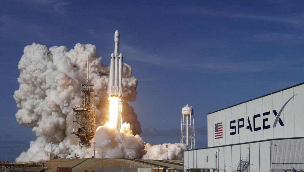 Waiting4Players's tweet photo. Falcon Heavy | W4P 152 @SpaceX @elonmusk #podcast https://t.co/yqwWbNOgqz https://t.co/fKwIvZrZaz