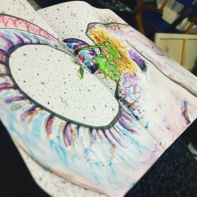 robieliart's tweet image. Someone told me to draw an elephant. .
#art #sketchbookproject2018 #watercolourpencils #copicmarkers #elephant #sunflower #colour #bright #wip #sketchbook #instafollow #tagforlikes #artstagram #instaartist #artsanity #artspotlight #artoftheday #artgallery #artlover