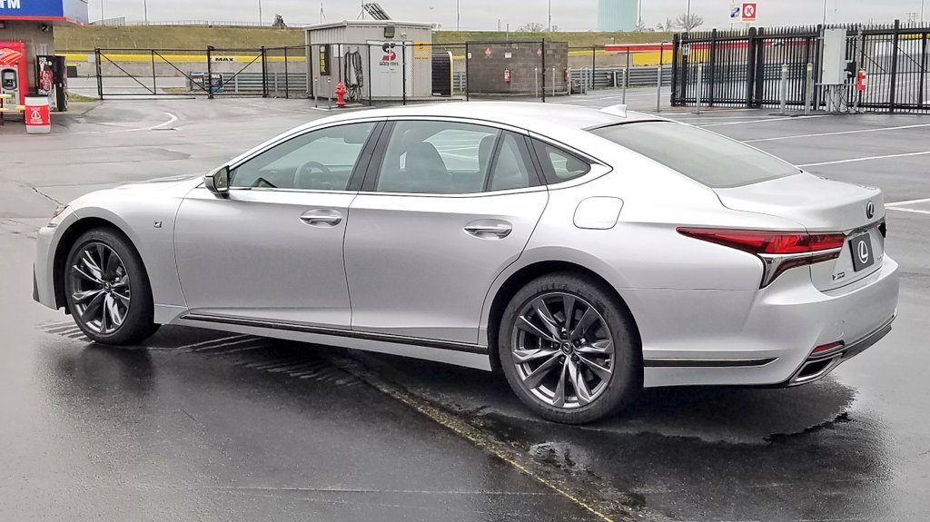 brockfrady's tweet photo. SPOTTED: The rare 2018 #LexusLS #Fsport AWD! Intensity meets luxury. It's kind of like skydiving to Beethoven's 5th. #amazinginmotion @Lexus https://t.co/KFctV3bYSs