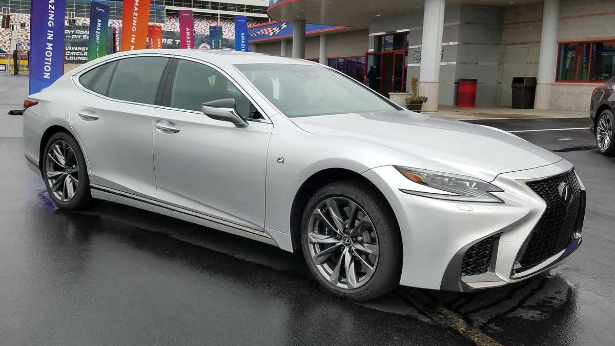 brockfrady's tweet photo. SPOTTED: The rare 2018 #LexusLS #Fsport AWD! Intensity meets luxury. It's kind of like skydiving to Beethoven's 5th. #amazinginmotion @Lexus https://t.co/KFctV3bYSs