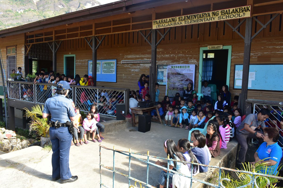 PNPKapangan's tweet photo. MASA-MASID INFO DRIVE
(Brgy. Balakbak, Kapangan, Benguet)
#MASAMASID
#TouchingRules
#Childresponsibilities
#DOUBLEBARREL
#PPP2030 https://t.co/9BUiFOurNL