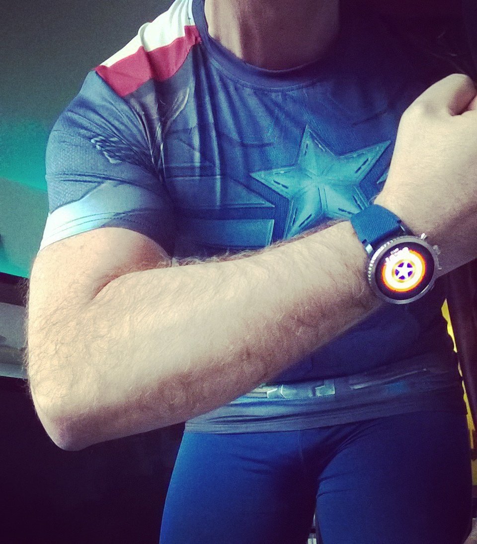 benkaadee's tweet photo. Captain America at posing 
#captainamerica #captain #america #muscles #muscleshirt #compressionshirt #compressiontights #tights #lycra #bulge #gay #bulgegay #poser #bodybuilding #bodybuilder #posing #male #marvel #fossil #qexplorist #q https://t.co/V0c3MeEjYw
