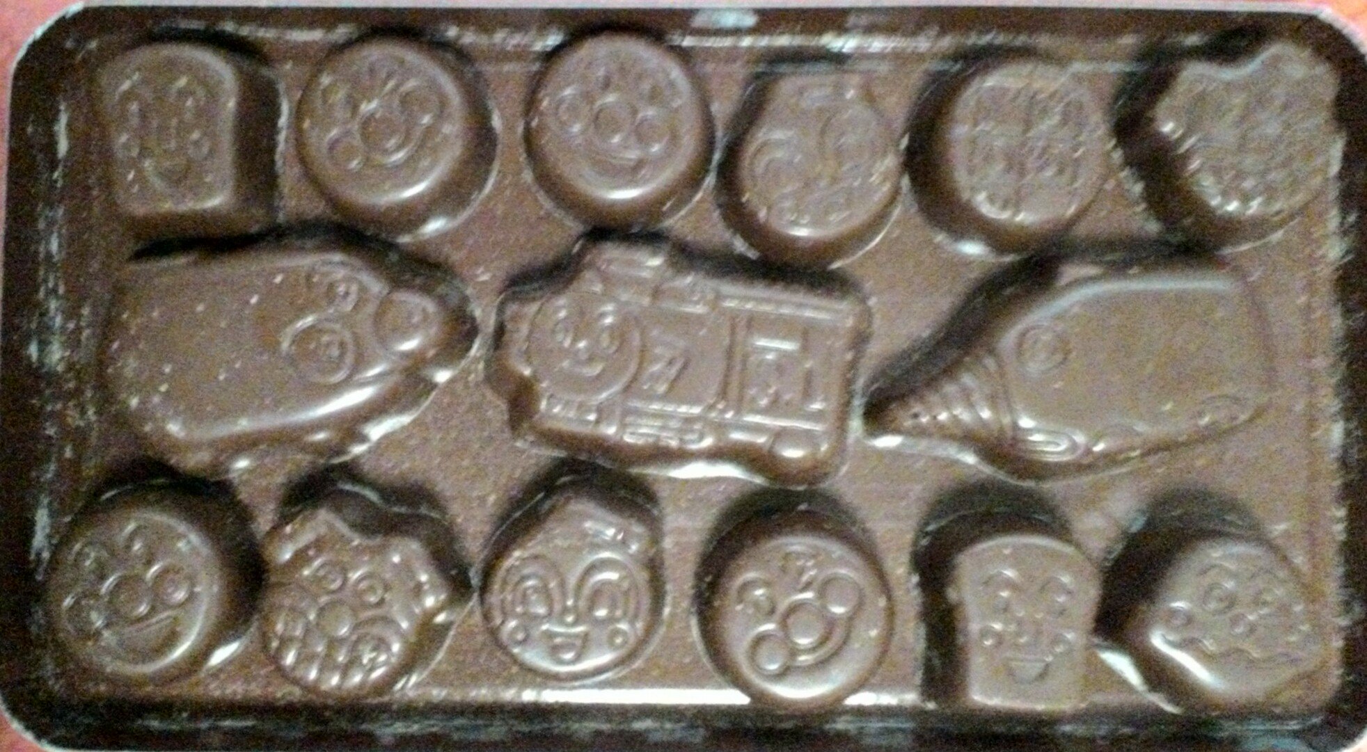 Nob 今日の3時のおやつ アンパンマンミニミニチョコレート コーヒー あっ バレンタイン前に自分で買った物です 不二家 アンパンマンミニミニチョコレート T Co Ch4herodew Twitter