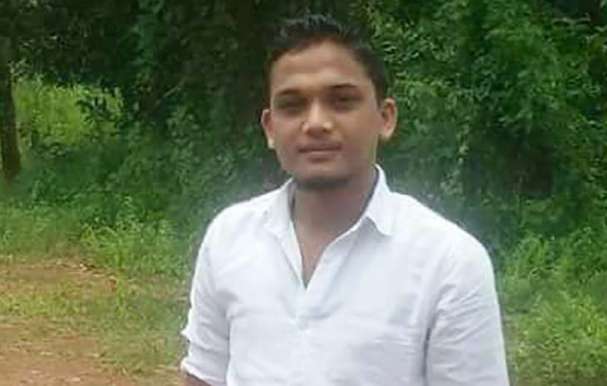 mathrubhumi's tweet photo. ഷുഹൈബിനെ വധിച്ചത് ജയിലില് നിന്നിറങ്ങിയ സംഘമെന്ന് സൂചന https://t.co/412P5SWATq #Shuhaib #Youthcongress #CPIMworkers https://t.co/MztPcoAKQA