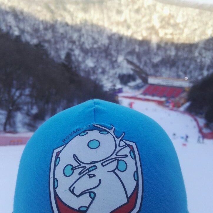 Koreasta kajahtaa. Seuran fanipipo esittäytyy @pyeongchang2018 alppi rinteessä. Alkaa olemaan kansainvälistä näkyvyyttä. #olympics #teamfinland