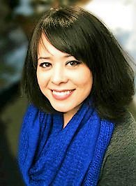 nepalesruben's tweet image. #FilipinoAmerican Erin Entrada Kelly (@erinkellytweets) won the #JohnNewberryMedal, a prestigious prize for children literature and the first children's book award in the world, for "Hello, Universe." @inquirerdotnet reports that Kelly's mom is #Visayan.
bit.ly/2C11cP9