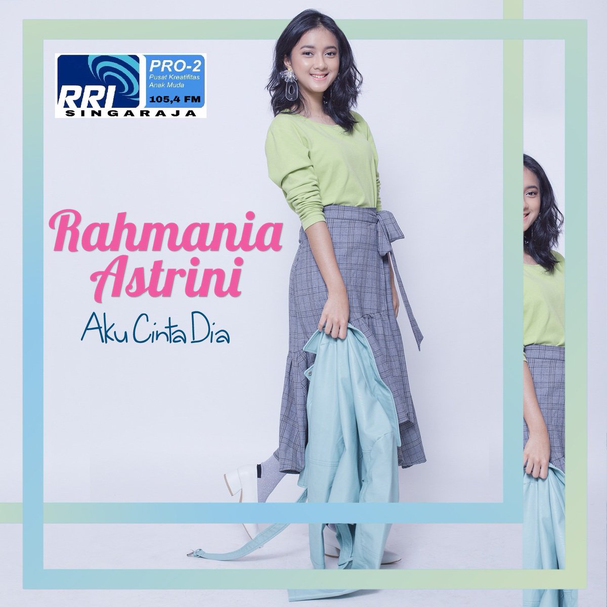 ArinPro2's tweet photo. single "Aku Cinta Dia yg dinyanyikan oleh Rahmania Astrini" merupakan lagu  era 90’an pada masa penyanyi legendaris Chrisye. Mau tau lagunya ? yuk rekuest guys di @pro2singaraja diacara #pro2NightSong malam ini pkl 20.00 wita @rahmaniaastrini
@WarnerMusicID #md @kasah_01 https://t.co/80s2p2Kkuj