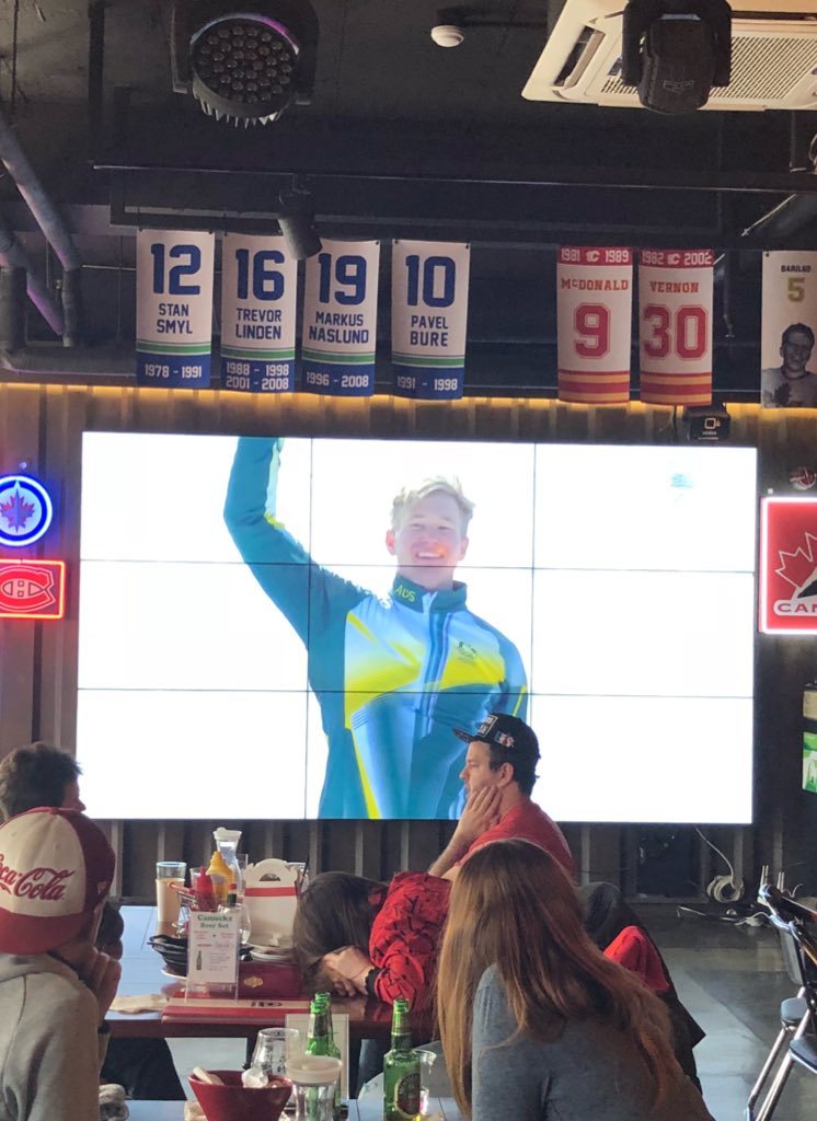GusAndRig's tweet photo. Nothing more Australian than Jarryd spelled with two r’s and a y - he’ll be celebrating tonight with a skin full of Bundy and a pack of darts. And if he doesn’t, we will.
#JarrydHughes #Ledgehammer #Aus #PyeongChang2018 #SnowboardCross https://t.co/RiA8n4sNSV
