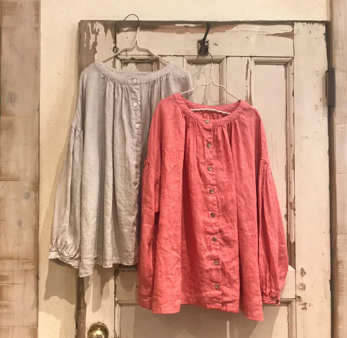 Nest Robe 名古屋店 Restock リネンギャザースリーブブラウス リネンサイドリボンワンピース 完売していた人気カラーのピンクが 本日再入荷しました 少量ですので気になる方はお早めにお越しくださいね Nestrobe 大名古屋ビルヂング ネストローブ