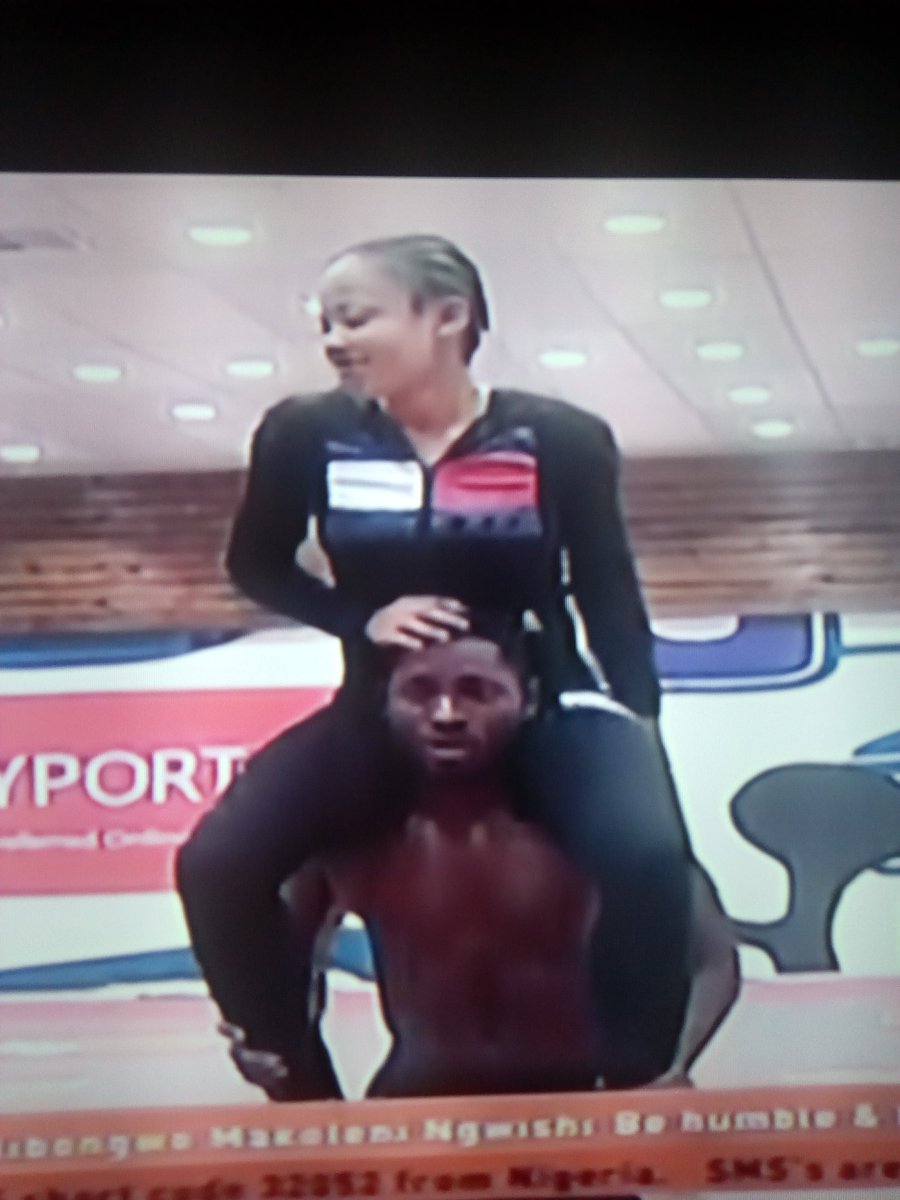 EZolanski's tweet image. Good morning Team Mina!!  Today is the last day for voting, have u voted for them???  Please do NOW!!  Meanwhile Mina in today's workout session. Mimi lifting Nina #bbnaija