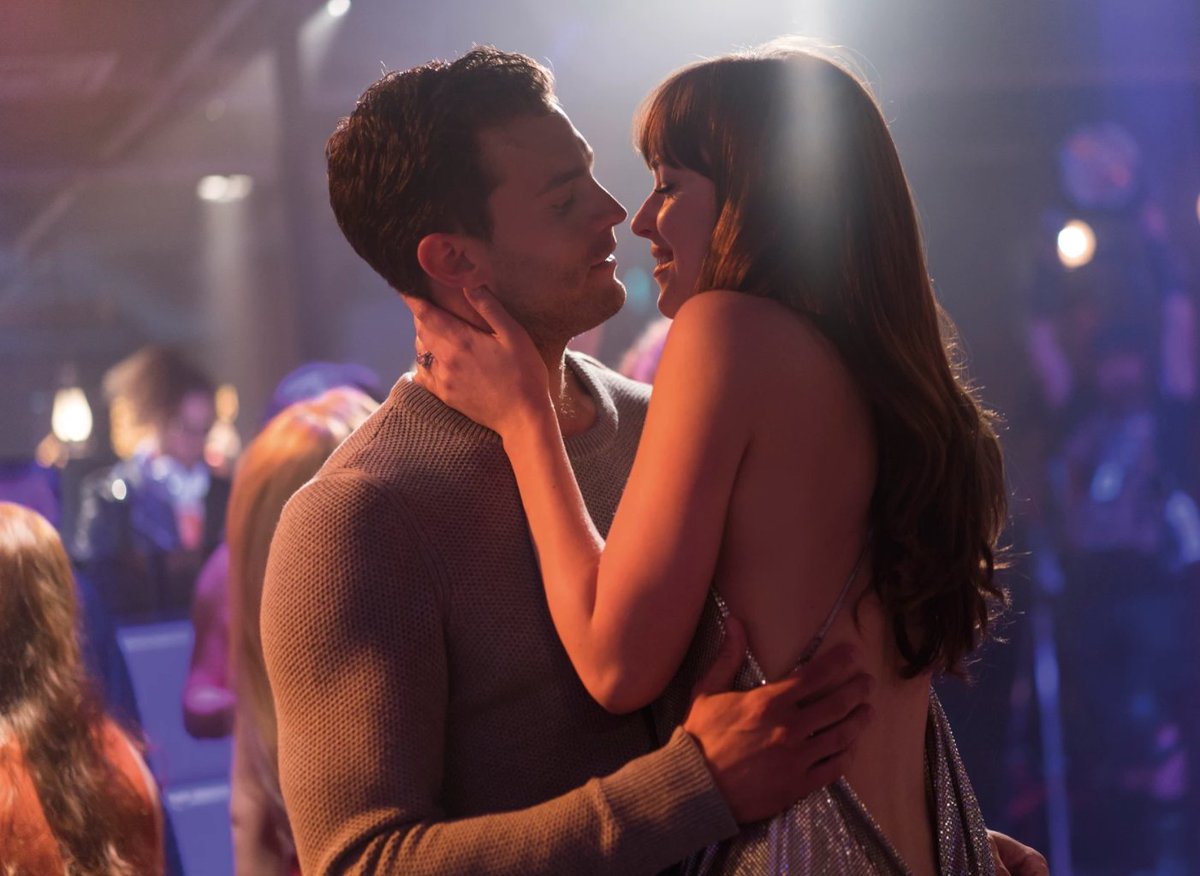 UniversalPicsAU's tweet photo. Prepare yourselves for intense passion, thrilling drama and of course... the red room 😏  #FiftyShadesFreed is in cinemas now! https://t.co/0imSZBPmgz