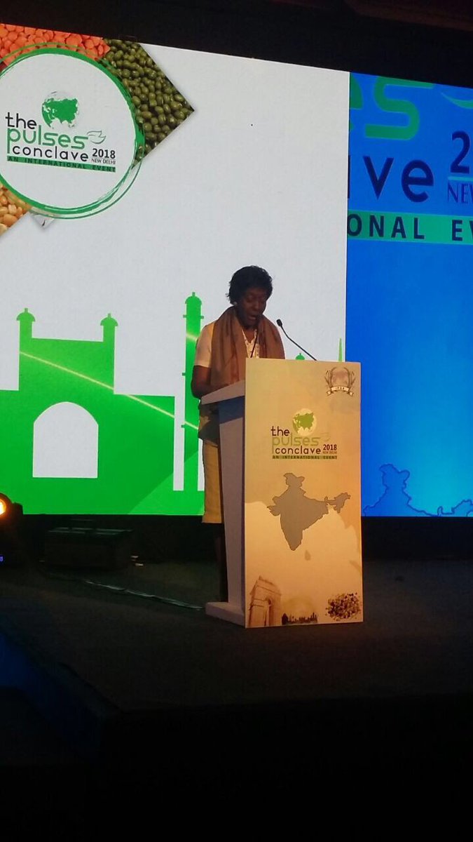 ITC_SITA's tweet photo. Kitui Kenya Governor speaks at #PulsesConclave @ invitation of @ITCnews -requests policy certainty on Indian imports of East African pulses https://t.co/kNVnO4doo1