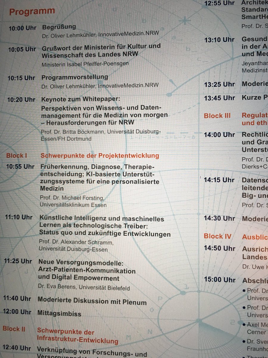 MirjamBauer's tweet photo. Heute in #Düsseldorf: #SmartHealthData.NRW - Intelligente Systeme, personalisierte Medizin, künstliche Intelligenz https://t.co/FcDLuT5Gjg https://t.co/HDBG0uNdS3