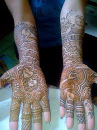 NDesigne's tweet photo. mehndi designer surat https://t.co/1vKw7GV0Q1