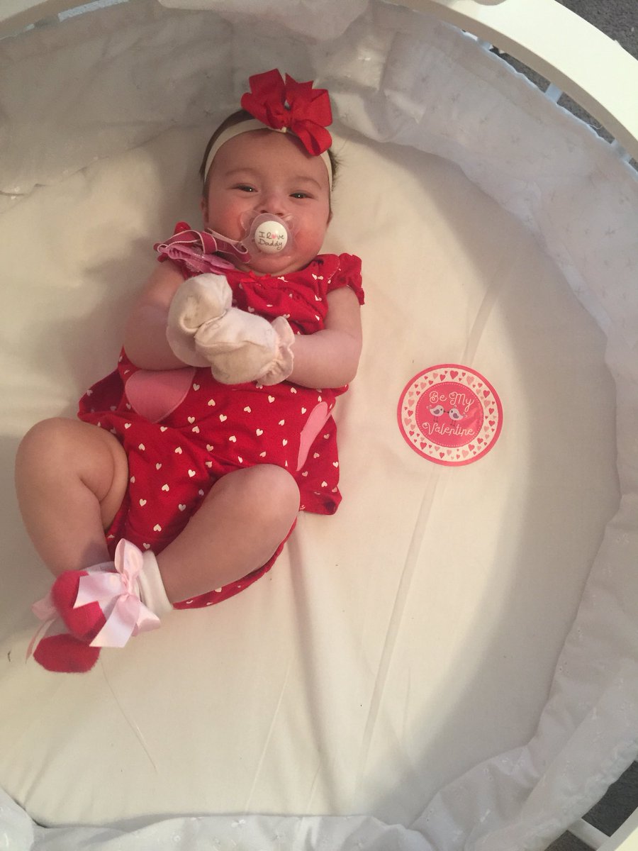 stephamberruiz's tweet photo. Happy Valentine’s Day from belly ❤️💗 https://t.co/mIK3H0btuE