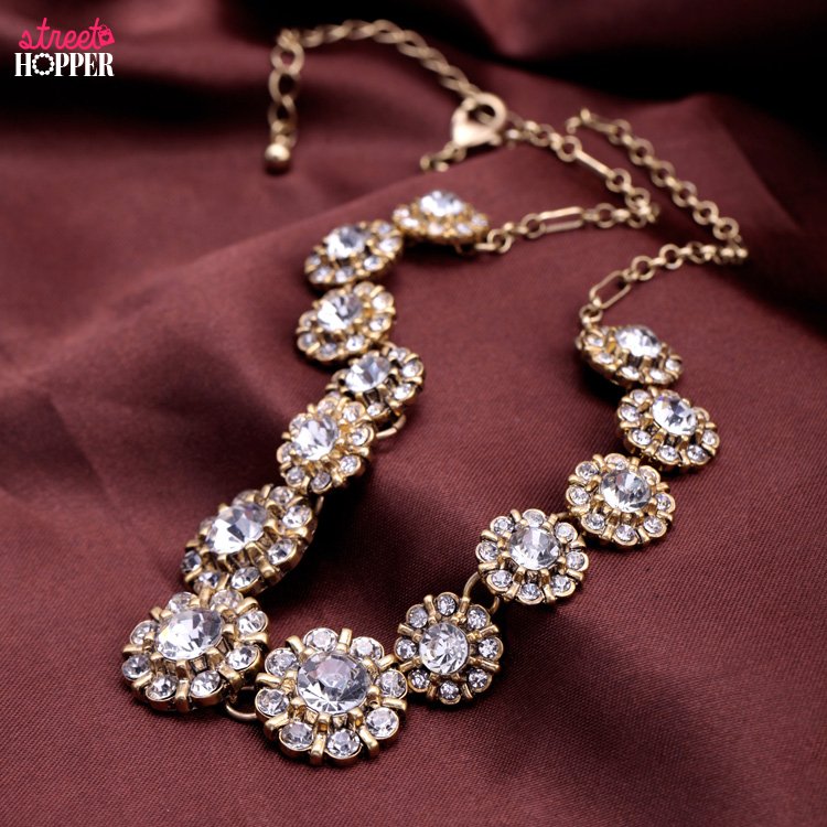 street_hopper's tweet photo. The detailing and designing has taken our hearts away. Wouldn't you want this right away?
Shop Now- https://t.co/MYF8FmbW9J 

#Streethopper #Accessories #Jewelry #Necklace #Shopping #Love #Fun #Style #Fashion https://t.co/P9GF465BtI