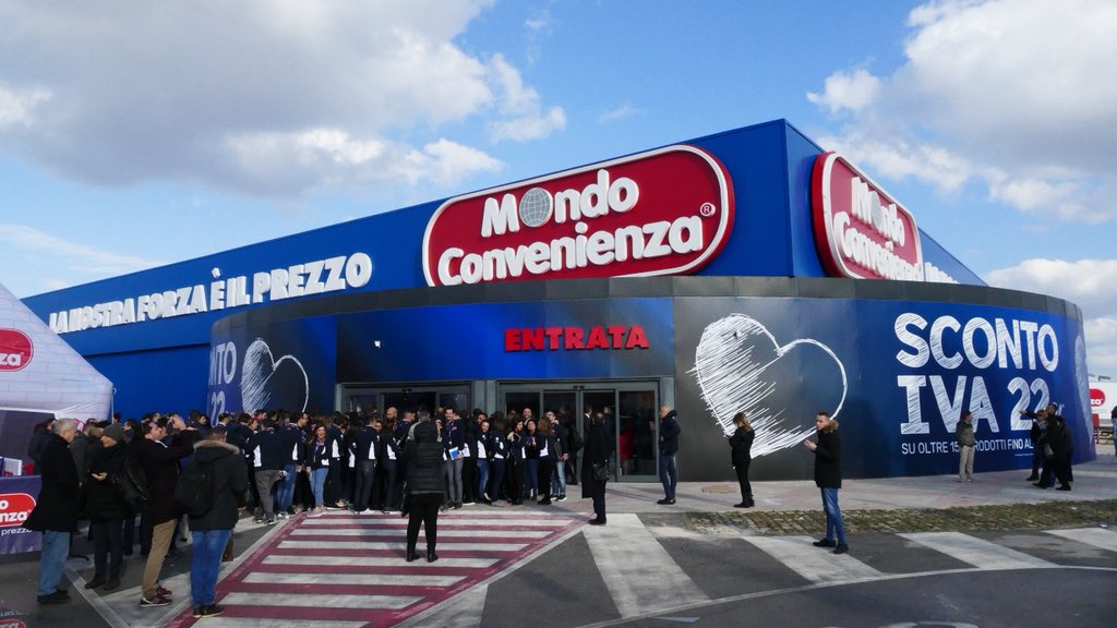 soc_rep's tweet photo. Se anche a voi piacciono le orecchiette alle cime di rapa, la focaccia barese, mozzarelline, taralli e altre tante prelibatezze locali, vi invitiamo a visitare il nuovo store di Casamassima. #sorridicongusto #mondoconvenienza https://t.co/sbU2YQF90L