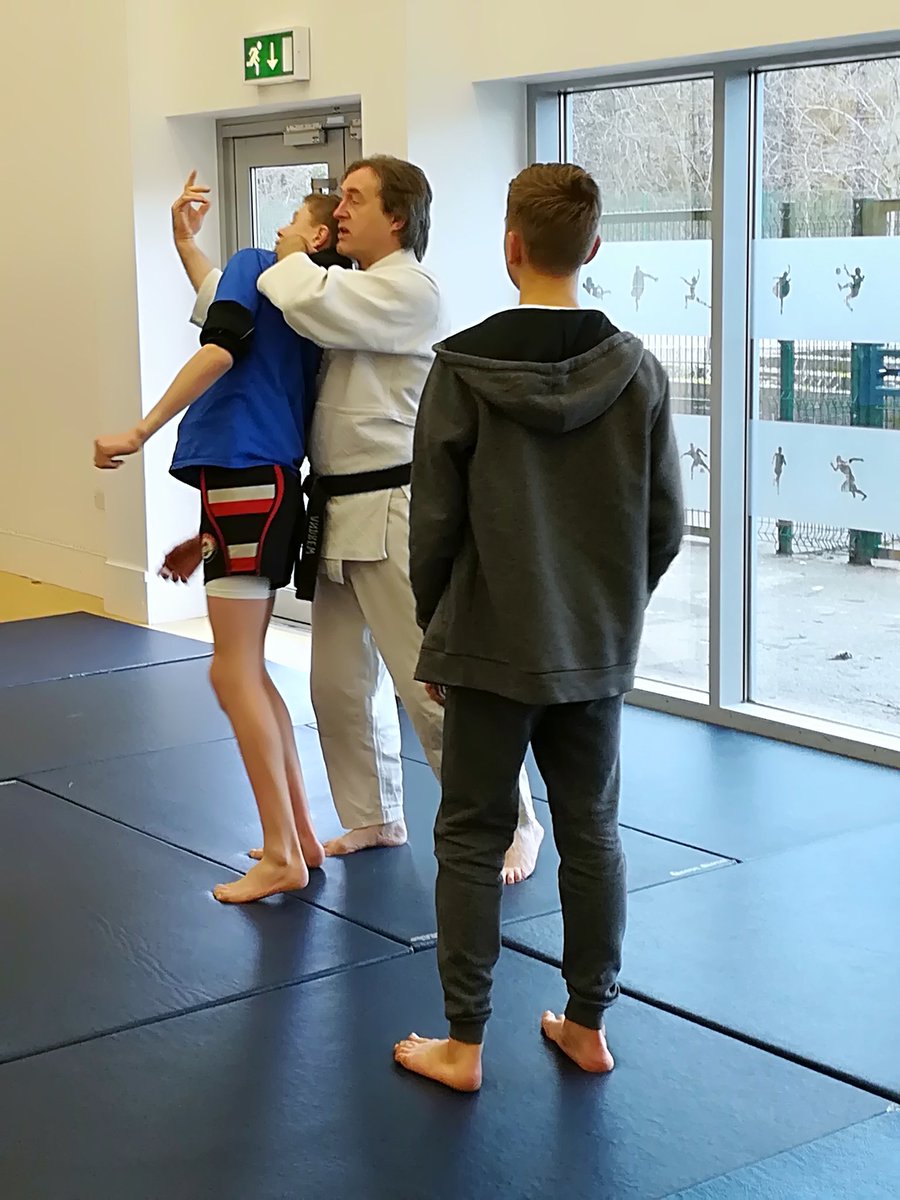 tagsprogramme's tweet photo. 3,250 metres in #CooperRun 
#Aikido self-defence
#Badminton a smash hit!
#Dodgeball always a favourite
#Canoeing simply oarsome https://t.co/0k3ri3bvnn