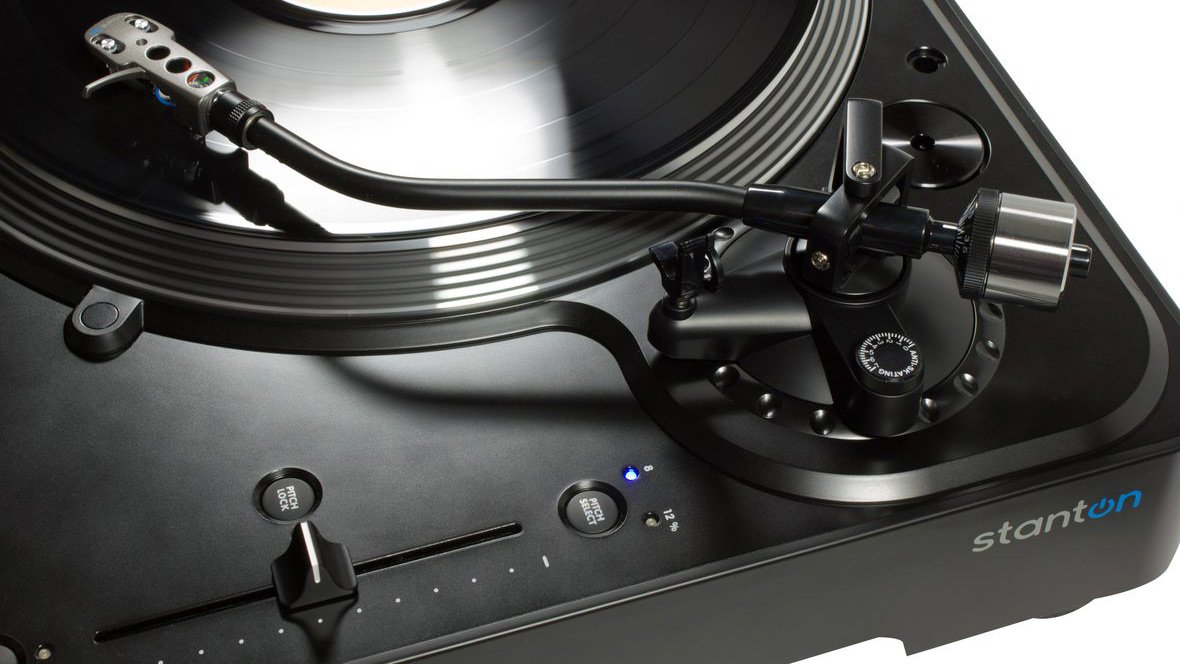StantonDJ4Life's tweet photo. RT @uptone_pl: What do you need to rip your vinyls to mp3? USB Cable, computer and #Stanton T92 M2 USB turntable!  @StantonDJ4Life  @AudiotechPros https://t.co/uBnlMXI9hL https://t.co/a5WjR2ATaq