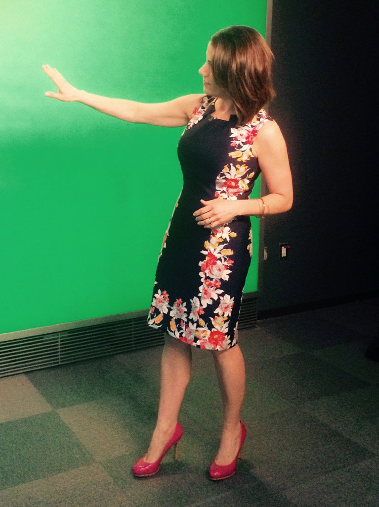 RalphGregoire5's tweet photo. happy birthday one of my favorites eyewitness news 7# traffic anchors ms heather have a wonderful day on this beautiful  weather and god bless you #HappyBirthday #msheather #birthdaywoman #birthday #abc7ny 💇💇💖💖❤❤❤🎂🎂🎊🎊🎉🎉🎈🎈👌👌🚦🚦📱📷 @KenRosatoABC7 @SadeABC https://t.co/IMBwmpHhOK