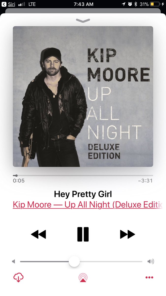 MasekAmanda's tweet photo. I love #Slowheart by @KipMooreMusic, in fact it’s my favorite album right now... but sometimes ya just gotta take it back. #heyprettygirl #upallnight https://t.co/5sBsTA9q27