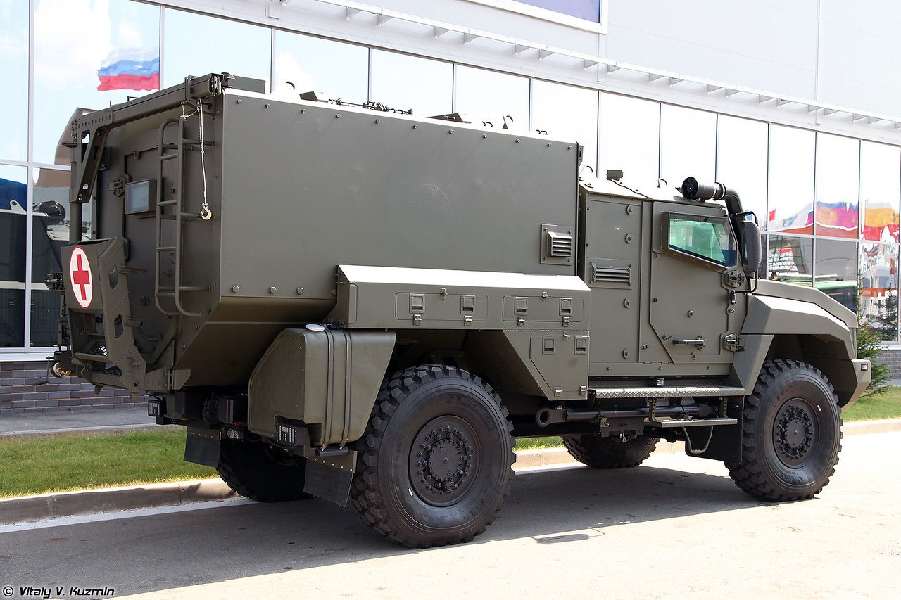Бронеавтомобиль Тайфун к-53949