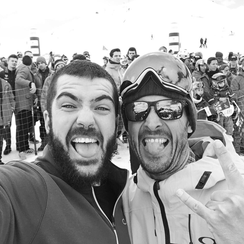 No tengo palabras, ni creo que las necesite, para expresar todo lo que siento... Es momento de agradecer y de felicitar... es momento de reconocer que <a href="/Reginoherma/">Regino Hernandez</a> se ha convertido en #Leyenda #Snowboardcross @pyeongchang2018 <a href="/RFEDInv/">RFEDI • Spainsnow</a> <a href="/FadiAndalucia/">FADI</a> <a href="/COE_es/">Comité Olímpico Español</a> <a href="/Eurosport_ES/">Eurosport.es</a>