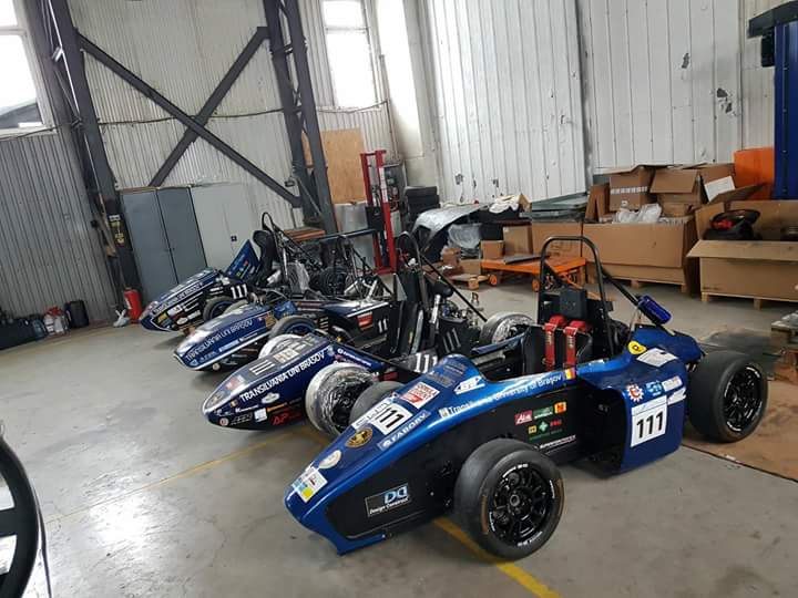 BlueStreamline's tweet image. Well... that's an image to wake up for... :) Isn't it? :) 
#BlueStreamline #UniversitateaTRANSILVANIADINBRASOV #Car111 #OurFingerprint #10YearsOfDreaming