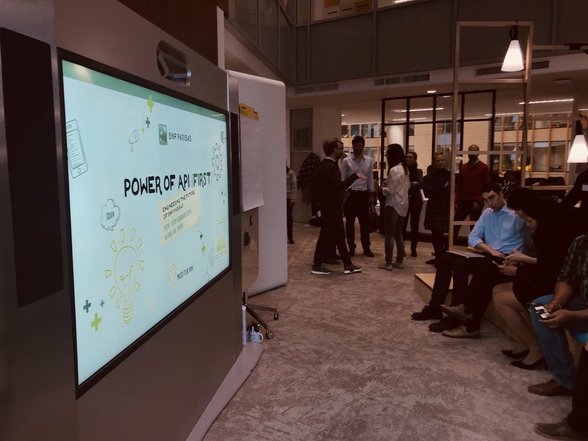 BeMyAppEMEA's tweet image. At the FabLab ready for #recodingbnpp @BNPParibas