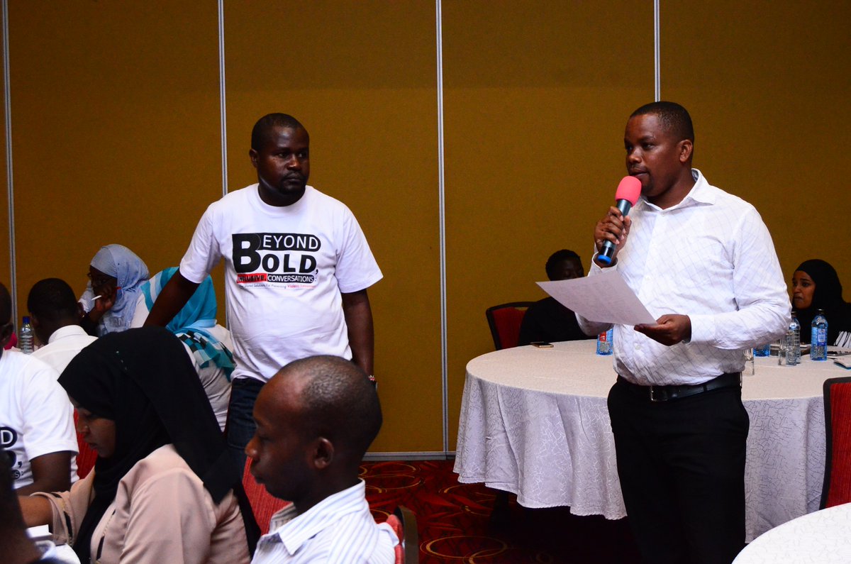 Huria_KE's tweet image. Table to table Presentations in the Validation of the Pocket Dictionary on Countering Violent Extremism. @CHRIPSKE @tendasasa @CoffeyIntDev @JamiiThabiti @NCTC_Kenya @NPSOfficial_KE @USAIDKenya @amkeniwakenya @UNDPKenya