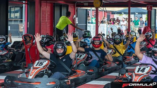 sporting_madrid's tweet photo. @formulacero nuevo colaborador del club. Adrenalina a raudales en sus instalaciones. Puedes pilotar sus karts gratis siendo el ganador de una de las semanas de nuestro mes en nuestro juego porra https://t.co/MBFjFzpWri https://t.co/qhY3bopfwy