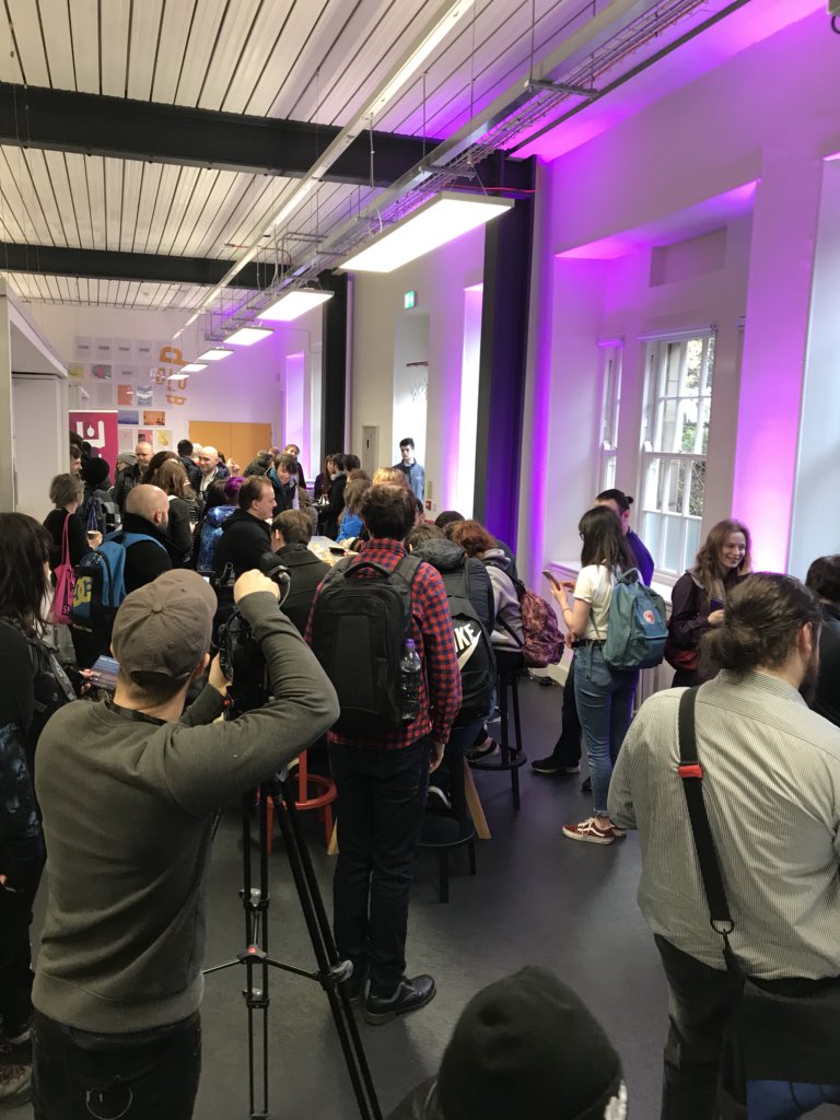 About to kick off #MoveSummit18 <a href="/whitespacers/">Whitespace</a> let’s do this! 2 days of animation awesomeness 🤘🤘🤘