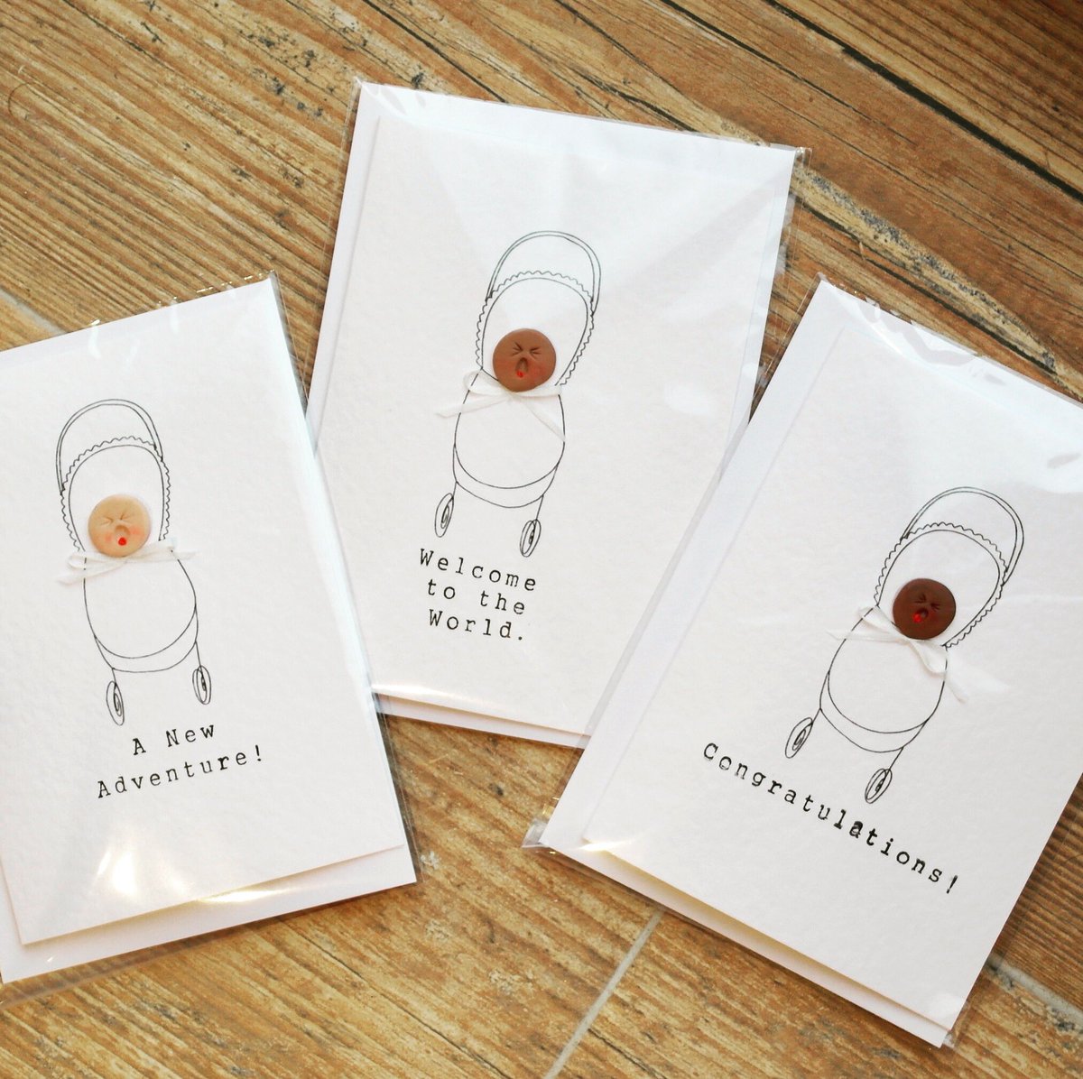 ✏️These little cuties are now for sale on Etsy✂️ etsy.com/uk/listing/593… #newbaby #polymerclay #greetingcard #craft #creative #handmade